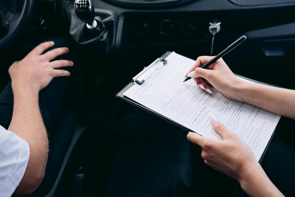 Que faire en cas de vol de voiture : guide d'assurance auto